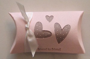 friend-to-friend-pillowbox